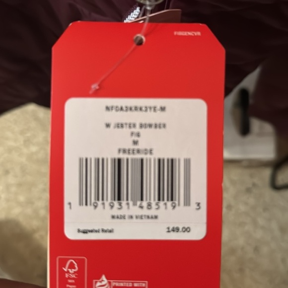 The North Face Jester Bomber Jacket – Insulated & Reversible – NWT - Picture 4 of 4